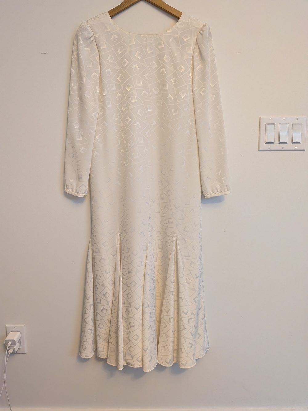 Vintage 70s 80s Elegant Off White Dress